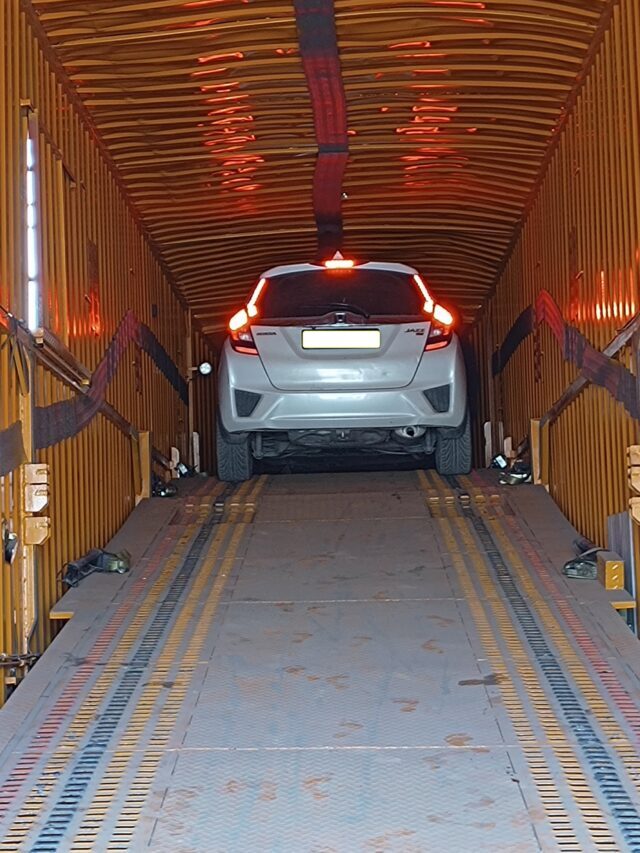 Car Transport in Lucknow To Pune